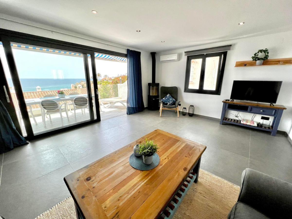 فيلا Wonderful House By The Sea نيرخا المظهر الخارجي الصورة